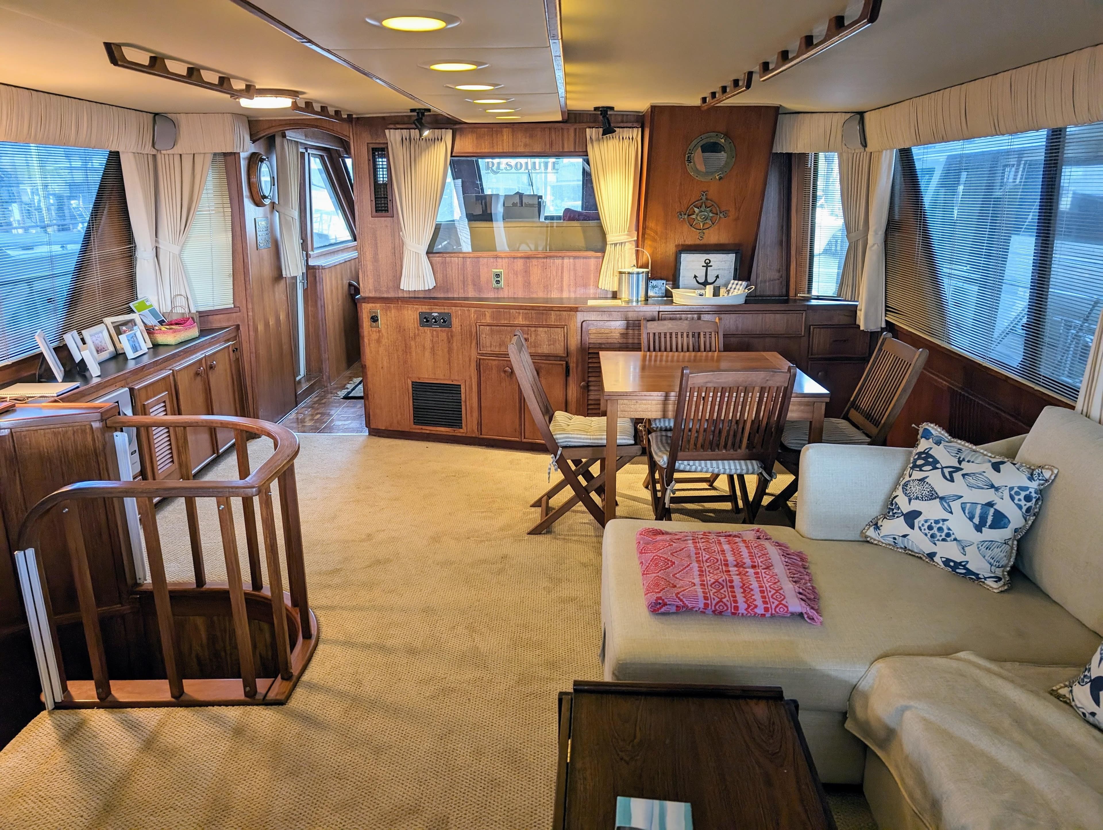 1987 Chris-Craft 501 Motor Yacht