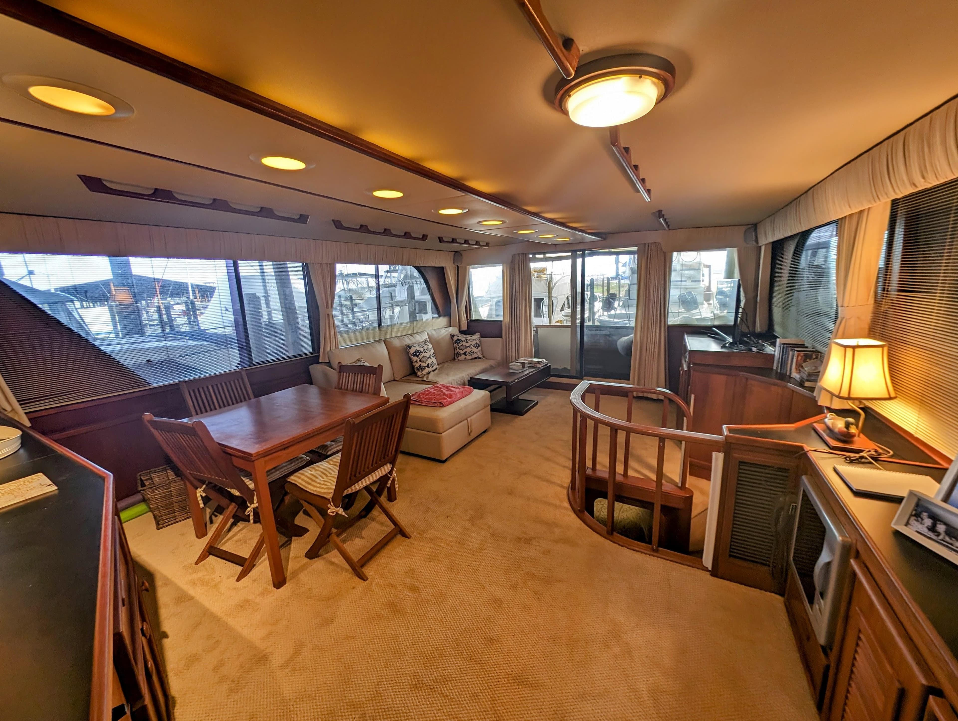 1987 Chris-Craft 501 Motor Yacht