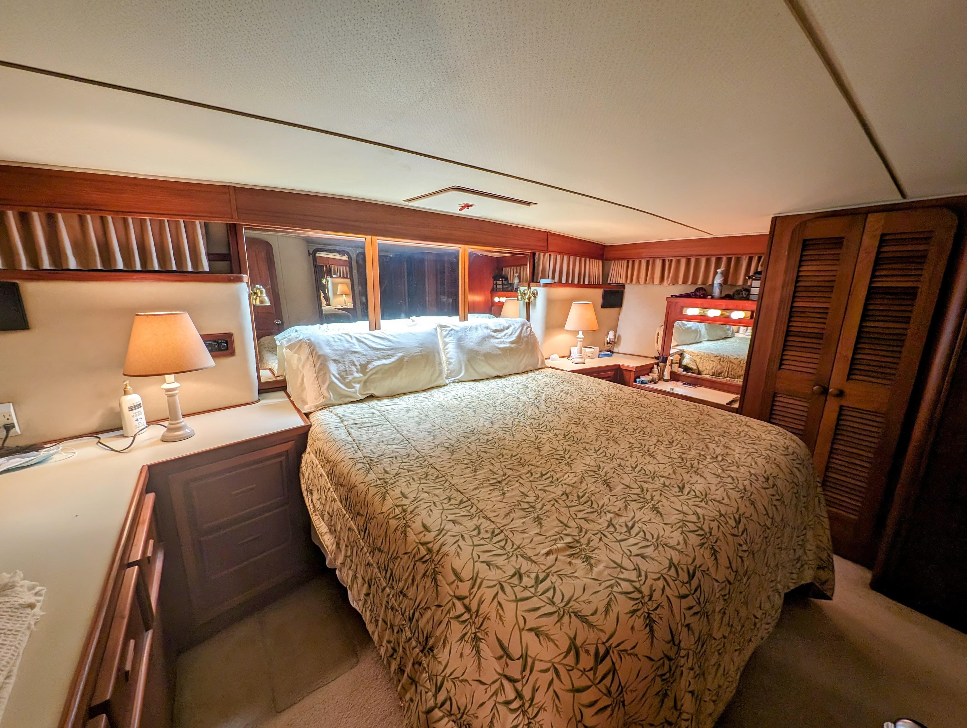 1987 Chris-Craft 501 Motor Yacht