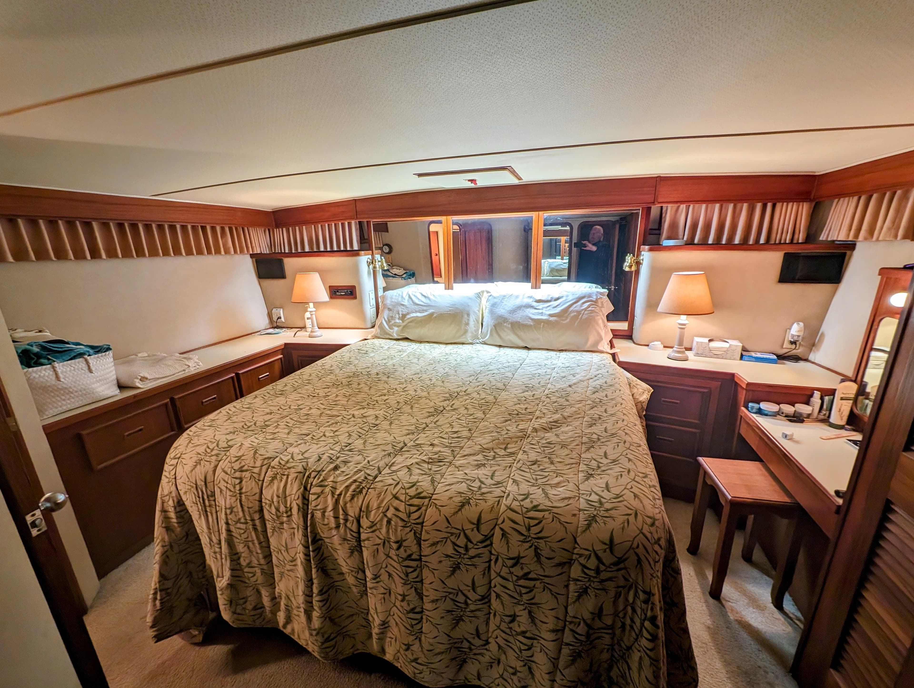 1987 Chris-Craft 501 Motor Yacht