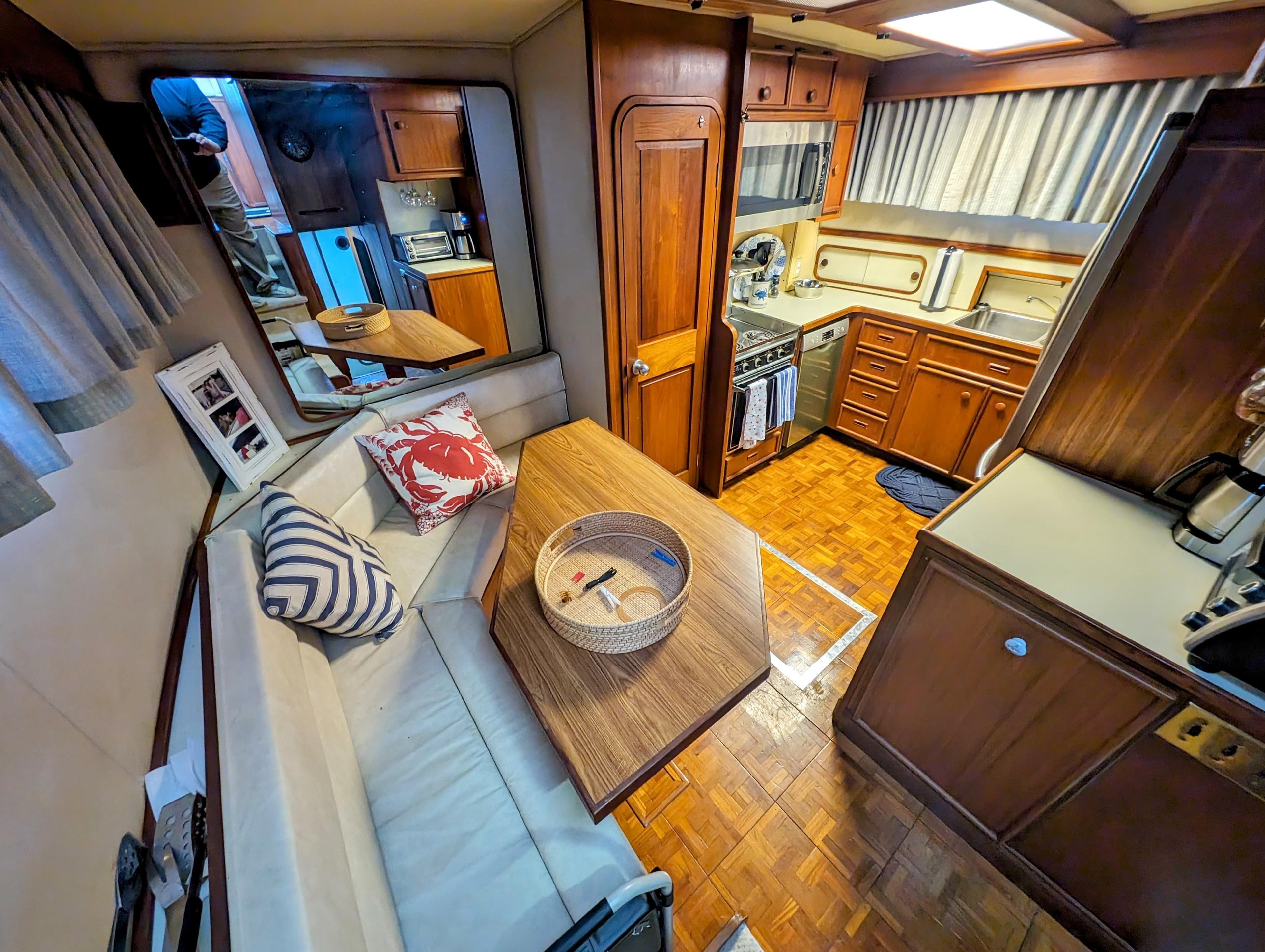 1987 Chris-Craft 501 Motor Yacht