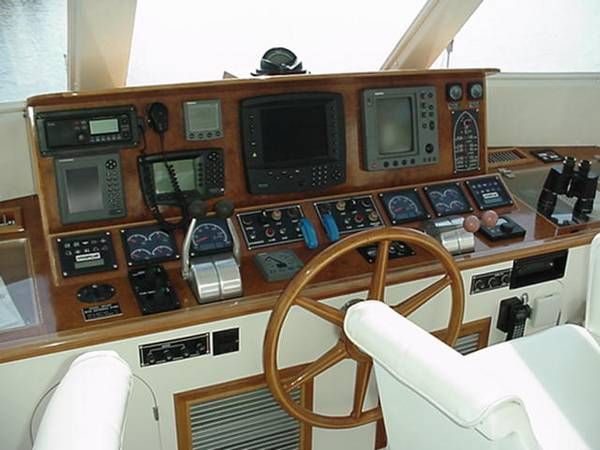 2000 Novatec Cockpit