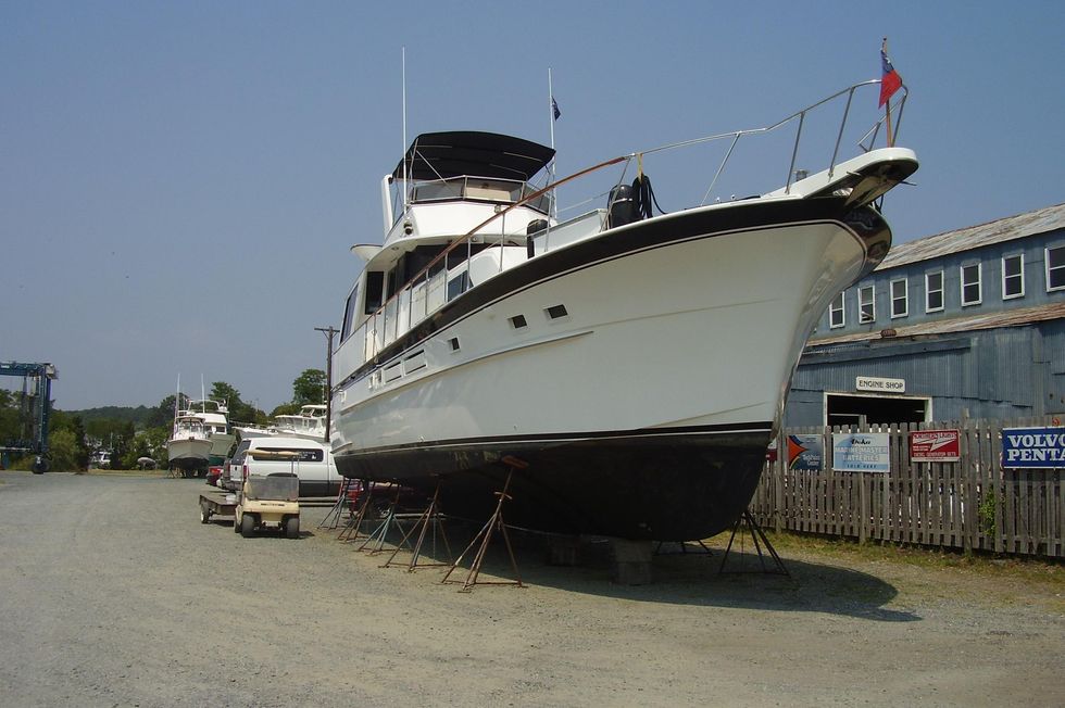 3 cabin yacht for sale